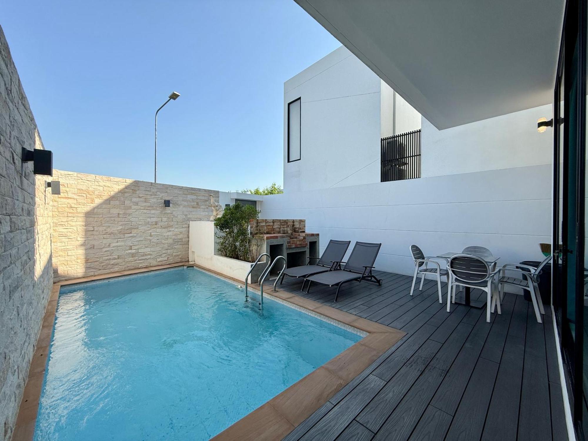 Pool 178 Nearby Walking Street Villa *